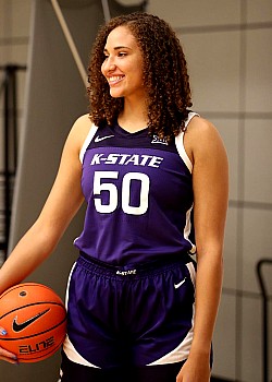 Ayoka Lee